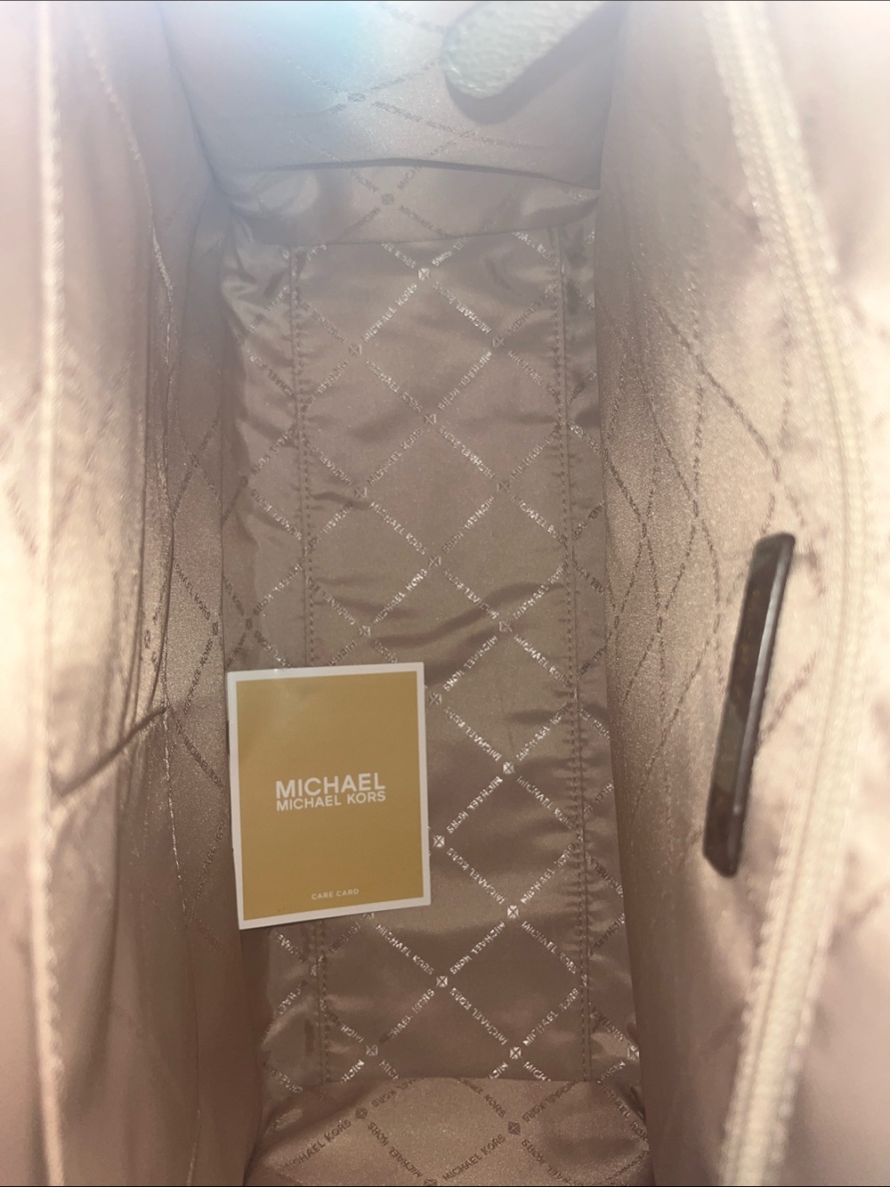 Michael Kors Olive & Brown MK Monogram Tote! Super adorable 🥰 used once! Clean! - Picture 3 of 7